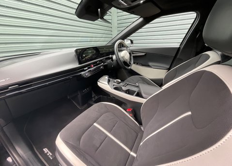 Kia EV6 84kWh GT-Line 'S'  13
