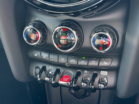 Mini Hatch 1.5 Cooper Exclusive Hatchback 5dr Petrol Steptronic Euro 6 (s/s) (136 ps) 26