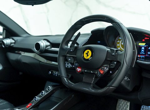 Ferrari 812 Superfast 9