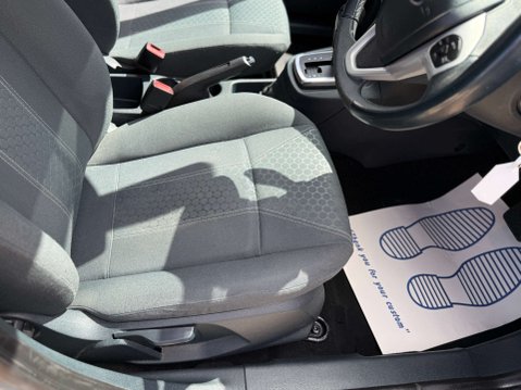 Ford Fiesta 1.4 Fiesta Titanium Auto 5dr 48