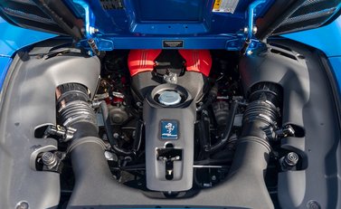 Ferrari 488 Spider 36