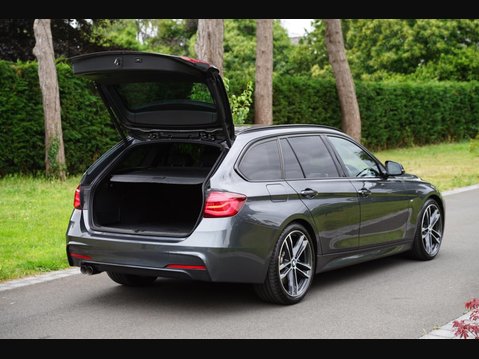 BMW 3 Series 2.0 320d M Sport Shadow Edition Touring Auto Euro 6 (s/s) 5dr 17