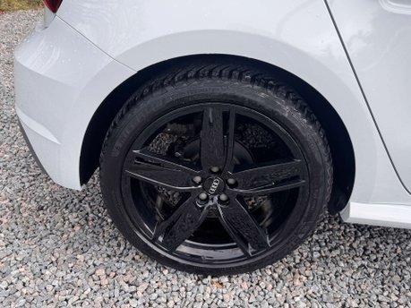 Audi A1 1.4 A1 Sportback TFSI S Line Nav Semi-Auto 5dr 9