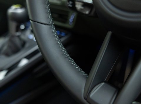 Porsche 911 GT3 TOURING (992.2) 30