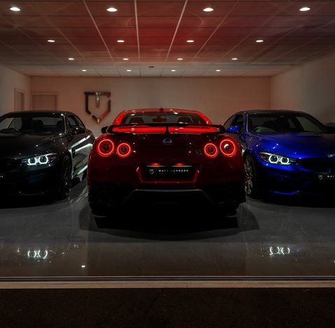 Vehicle Listing Hero