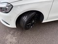 Mercedes-Benz A Class 2.1 A200d AMG Line (Premium) 7G-DCT Euro 6 (s/s) 5dr 37