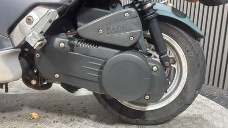 BMW C1 2002 ONLY 8K 1 OWNER GREAT LOOKING SCOOTER 125CC WITH A ROOF!! 9