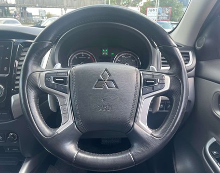 Mitsubishi L200 2.4 L200 Barbarian DI-D Auto 4WD 19