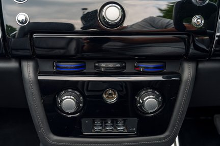 Rolls-Royce Phantom Drophead Coupé 23