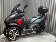Peugeot Metropolis 400 RXR 2017 ONLY 10K 3 WHEELER TRIKE CAR LICENCE LONG MOT 12