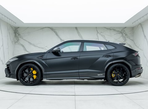 Lamborghini Urus Performante 2