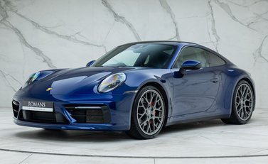 Porsche 911 Carrera 4S (992) 1