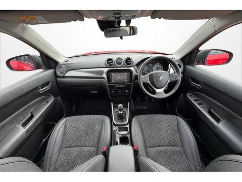 Suzuki Vitara 1.4 Boosterjet 48V Hybrid SZ5 5dr 18