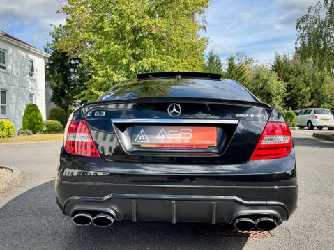 Mercedes-Benz C Class 6.3 C63 V8 AMG Edition 125 SpdS MCT Euro 5 2dr 51