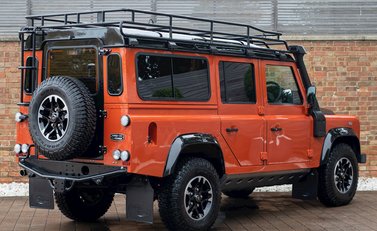 Land Rover Defender 110 Adventure Edition 7