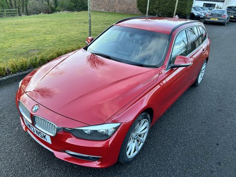 BMW 3 Series 330D XDRIVE MODERN TOURING 10