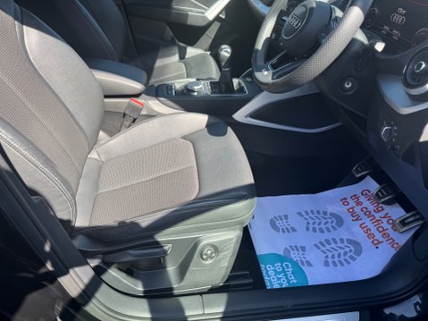 Audi Q2 TFSI S LINE 38