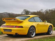 Porsche 911 CARRERA 4 4