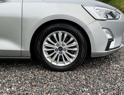 Ford Focus 1.0 Focus Titanium Auto 5dr 14