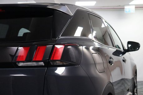 Peugeot 3008 PURETECH S/S ALLURE 22