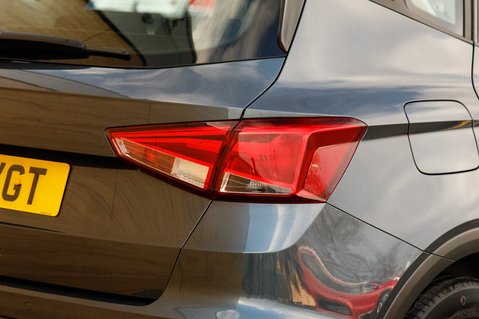 SEAT Arona TSI SE TECHNOLOGY 9