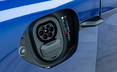 Porsche Taycan GTS Sport Turismo 34