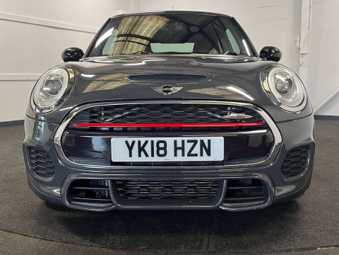 Mini Hatch 2.0 John Cooper Works 3dr 6