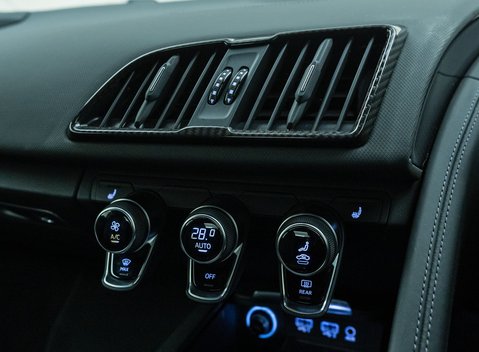 Audi R8 V10 PERFORMANCE CARBON BLACK 20