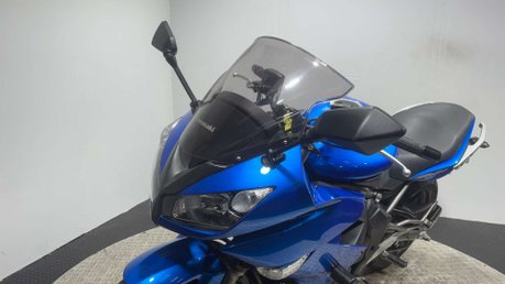Kawasaki Er ER6 2010 ONLY 16K MOT SERVICED COMMUTER A2 BIKE 650CC TWIN 22
