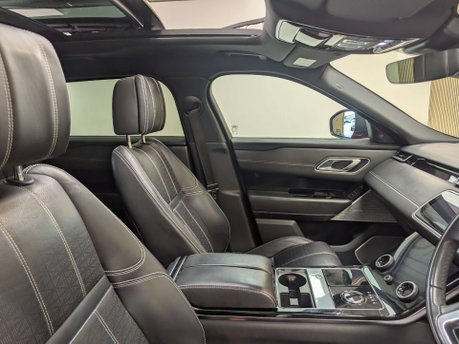 Land Rover Range Rover Velar 3.0 Range Rover Velar R-Dynamic HSE D300 Auto 4WD 5dr 29