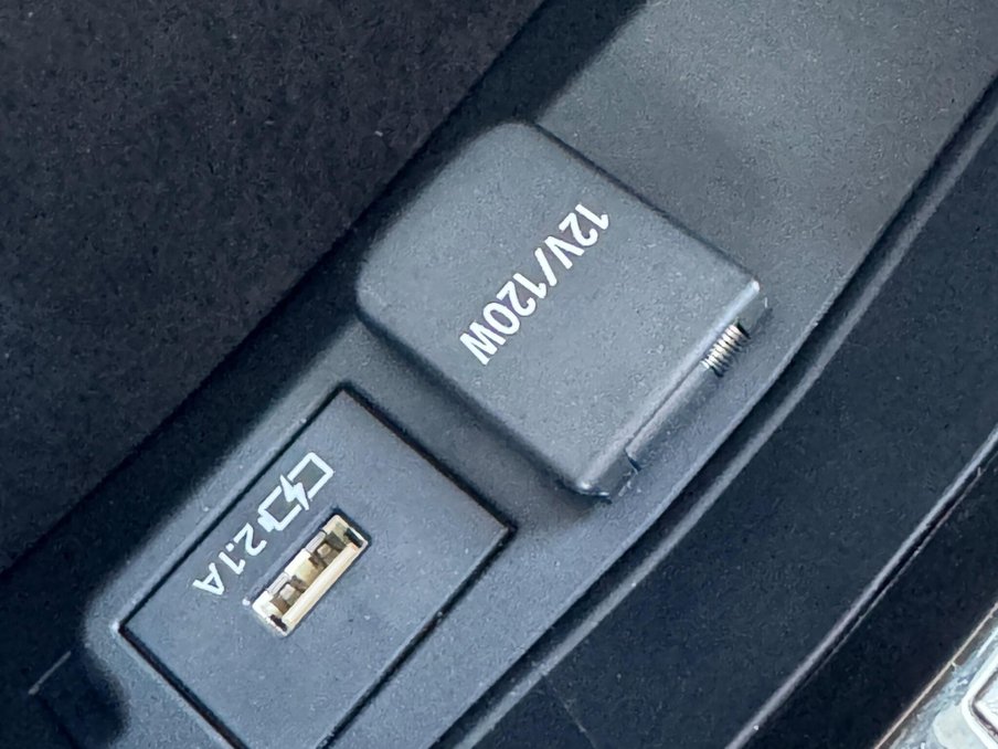 2021 Toyota Corolla — image 31
