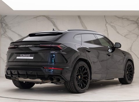Lamborghini Urus V8 23