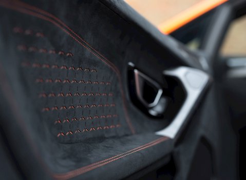 Lamborghini Huracan Performante 17