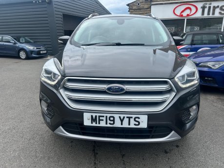 Ford Kuga TITANIUM EDITION 4