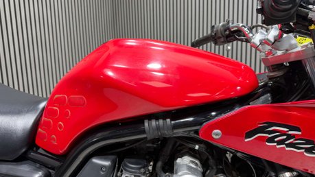 Yamaha FZS FAZER 1998 RUNNING PROJECT COMMUTER BIKE 600CC 8