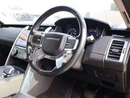 Land Rover Discovery 3.0 Discovery SE D MHEV Auto 4WD 8