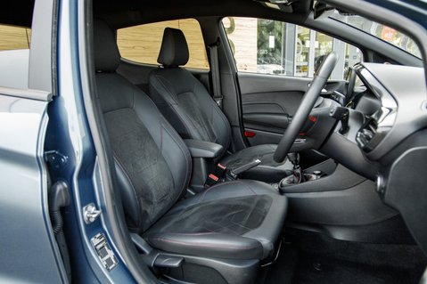 Ford Fiesta ST-LINE X EDITION MHEV 32