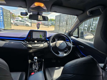 Toyota C-HR 1.8 VVT-h Dynamic SUV 5dr Petrol Hybrid CVT Euro 6 (s/s) (122 ps) 47