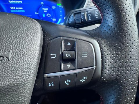 Ford Kuga 2.5h Duratec ST-Line X Edition CVT Euro 6 (s/s) 5dr 26