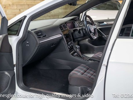 Volkswagen Golf 2.0 Golf GTi Performance TSi Semi-Auto 5dr 13