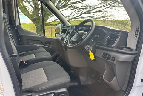 Ford Transit 350 Srw L4 130 ps Luton with Tail Lift 16