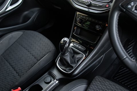 Vauxhall Astra SRI VX LINE NAV 29