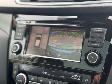 Nissan Qashqai 1.3 Qashqai Tekna DiG-T 5dr