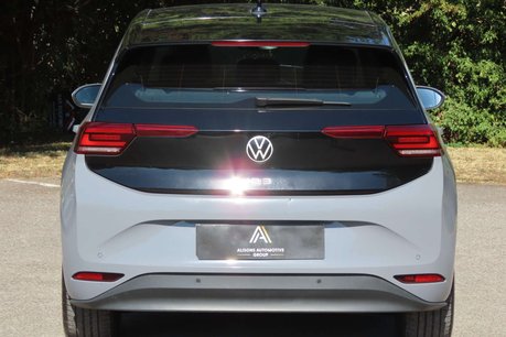 Volkswagen ID.3 Pro Performance 58kWh Life Hatchback 5dr Electric Auto (204 ps) 5
