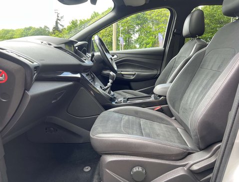 Ford Kuga 2.0 Kuga ST-Line TDCi 5dr 37