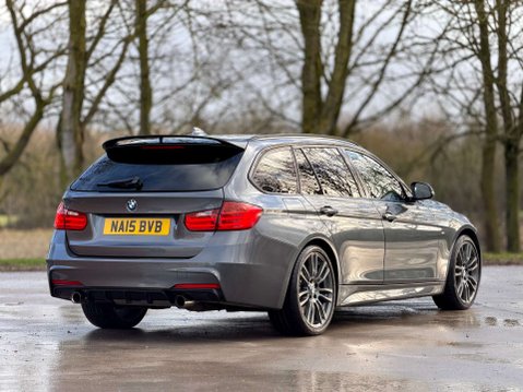 BMW 3 Series 3.0 335i M Sport Auto 5dr 36