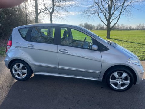 Mercedes-Benz A Class 1.7 A170 Avantgarde SE 5dr 3