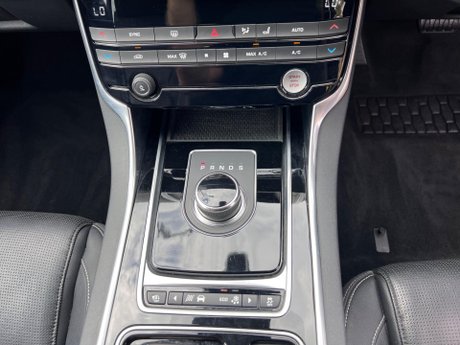 Jaguar XE 2.0i R-Sport Auto Euro 6 (s/s) 4dr 24