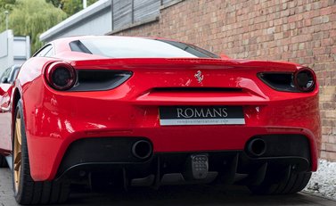 Ferrari 488 GTB 22