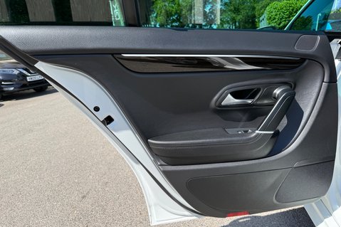 Volkswagen CC R LINE TDI DSG BMT - PANORAMIC SUNROOF - XENONS -ULEZ -DCC -ELECTRIC BLIND 28